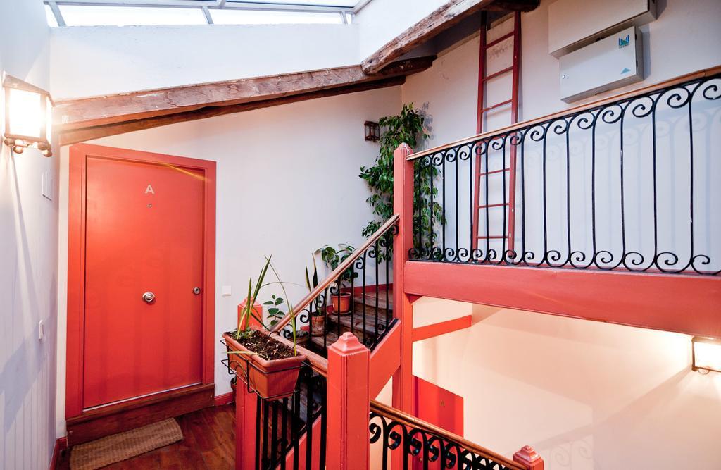 Apartamentos Puerta Del Sol I Madrid Rom bilde
