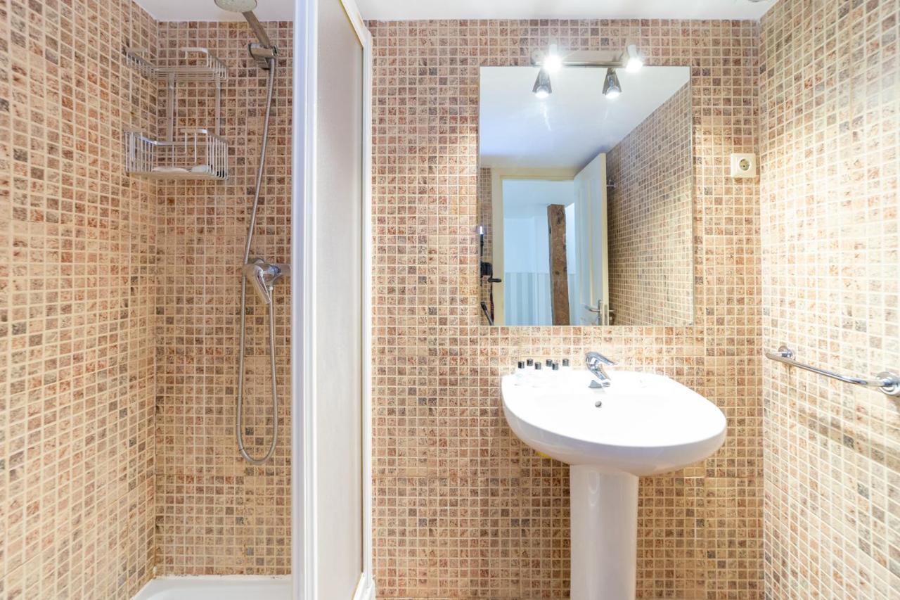 Apartamentos Puerta Del Sol I Madrid Eksteriør bilde