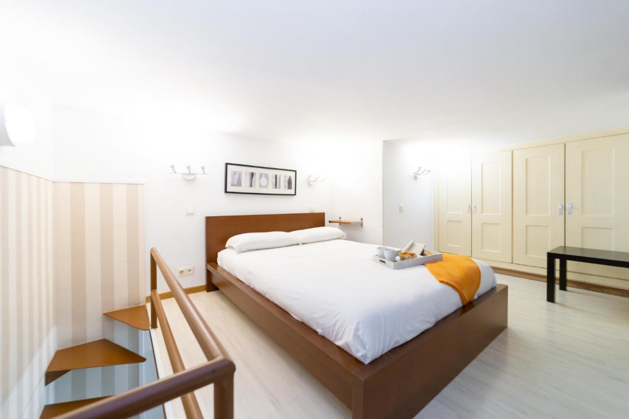 Apartamentos Puerta Del Sol I Madrid Eksteriør bilde